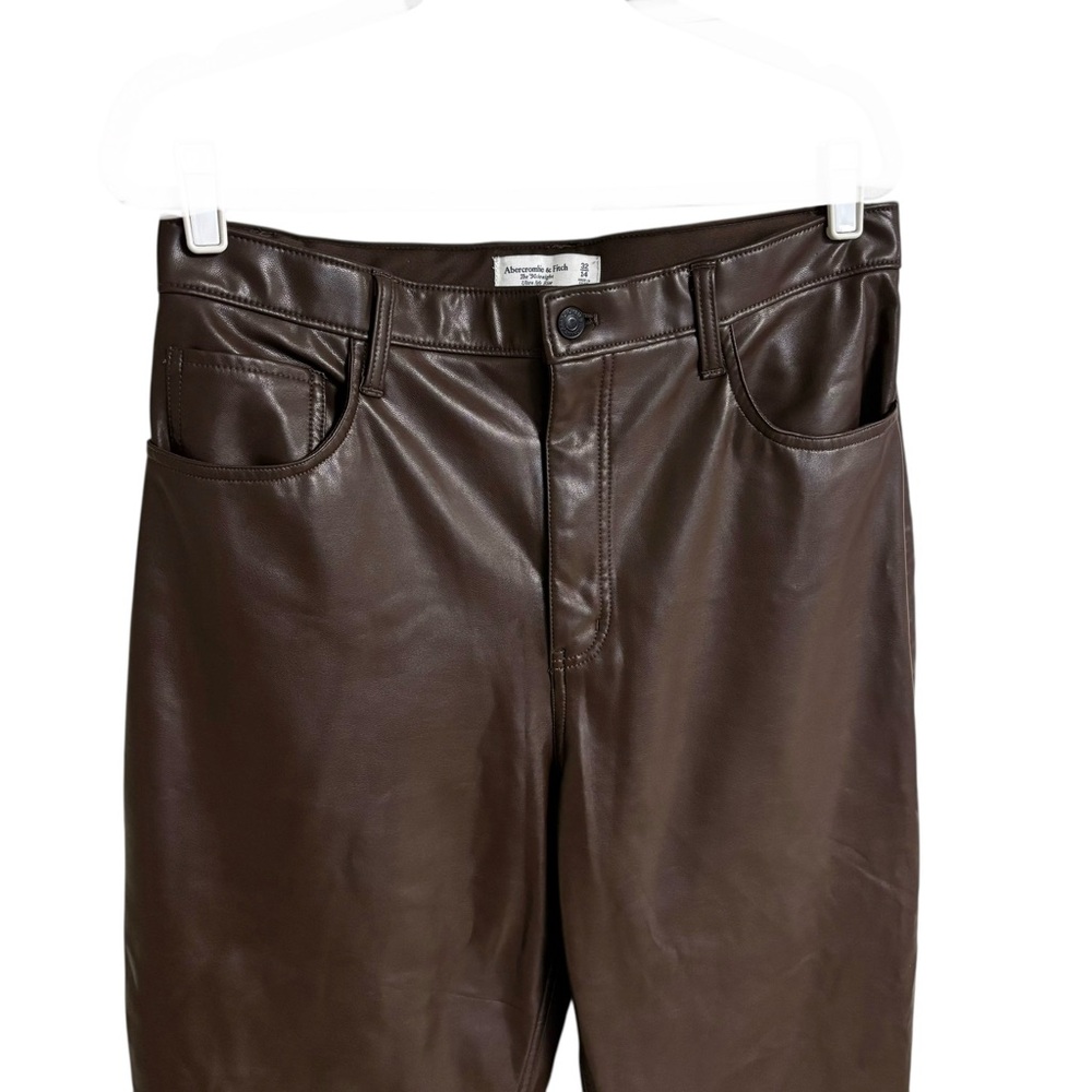 Abercrombie & Fitch Curve Love 90s straight high rise vegan leather pants 14 - Picture 6 of 11